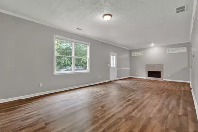 1707 Taylor Avenue, Atlanta, GA 30344 - Photo 2
