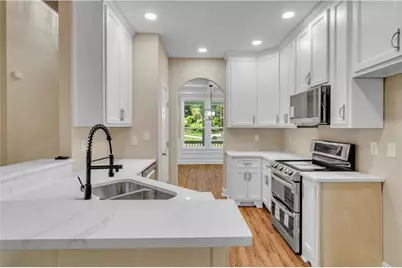 1119 Plantation Drive SE, Conyers, GA 30094 - Photo 6