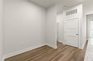 2648 Sandy Plains Rd, Marietta, GA 30066 - Photo 8