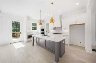 2477 Bobbie Dr, Marietta, GA 30066 - Photo 12