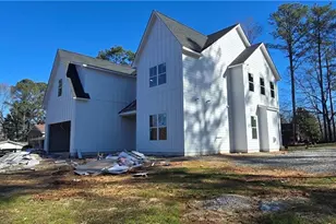 2477 Bobbie Dr, Marietta, GA 30066 - Photo 2