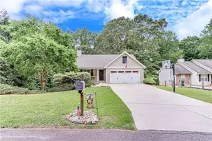 7527 Magnolia Ln, Murrayville, GA 30564 - Photo 12