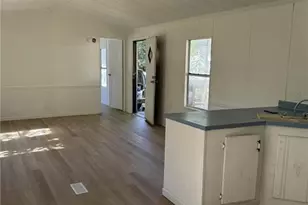 1055 Country Manor Ln, Elberton, GA 30635 - Photo 2