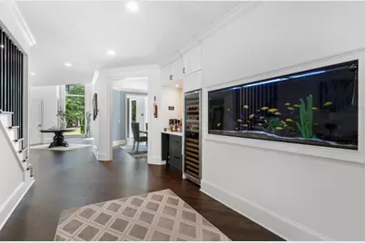 330 Longvue Court, Johns Creek, GA 30097 - Photo 8