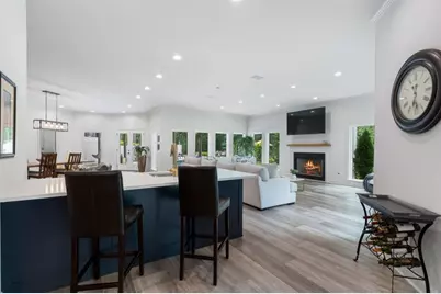 330 Longvue Court, Johns Creek, GA 30097 - Photo 36