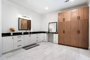 330 Longvue Ct, Johns Creek, GA 30097 - Photo 18