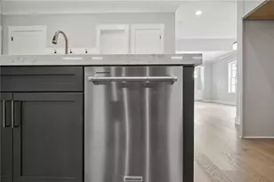 202 Dawson Dr, Woodstock, GA 30188 - Photo 16