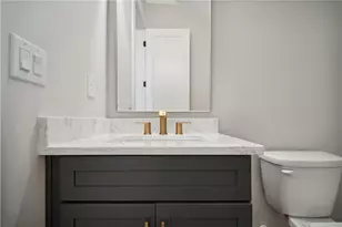 202 Dawson Dr, Woodstock, GA 30188 - Photo 22