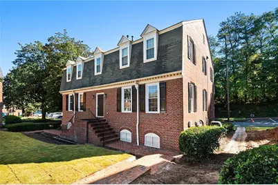 8385 Dunwoody Place #Main Level, Atlanta, GA 30350 - Photo 2