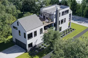 339 Peachtree Ave NE, Atlanta, GA 30305 - Photo 2