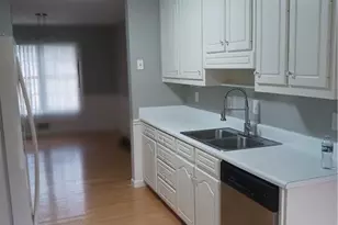 2775 Emerald Springs Dr, Lawrenceville, GA 30045 - Photo 4