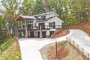 333 Favor Ln, Rabun Gap, GA 30568 - Photo 2