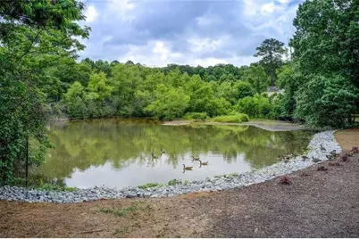 3999 Bayside Circle, Doraville, GA 30340 - Photo 36