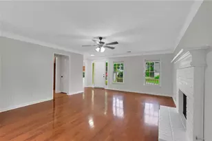 4009 Riverstone Dr, Suwanee, GA 30024 - Photo 4