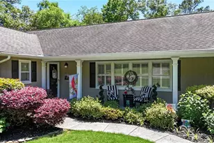 103 Mims Dr, Calhoun, GA 30701 - Photo 2