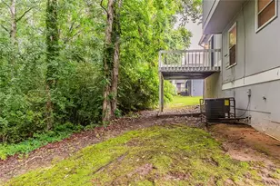 6114 Leverett Dr, Lithonia, GA 30038 - Photo 30