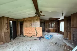 165 Jefferson Ave, Hoschton, GA 30548 - Photo 6