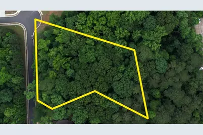 2070 Wood Valley Drive, Loganville, GA 30052 - Photo 4