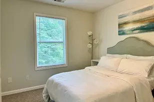 2650 Batavia St, East Point, GA 30344 - Photo 10