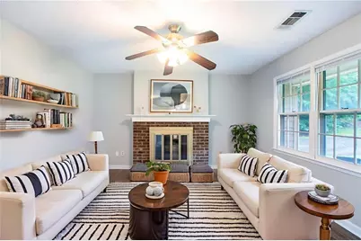 604 Hamlet Court SE, Conyers, GA 30094 - Photo 2