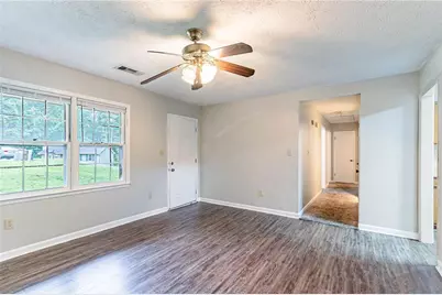 604 Hamlet Court SE, Conyers, GA 30094 - Photo 8