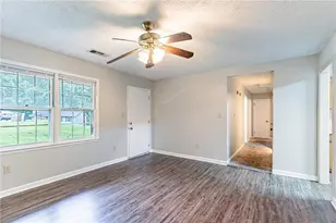 604 Hamlet Ct SE, Conyers, GA 30094 - Photo 8