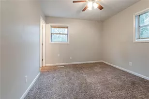 1410 Willow Dr, Riverdale, GA 30296 - Photo 18