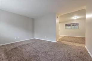 1410 Willow Dr, Riverdale, GA 30296 - Photo 10