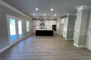 146 Cherokee Rose Ln, Hoschton, GA 30548 - Photo 8