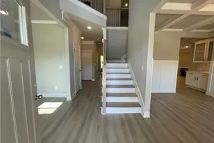 146 Cherokee Rose Ln, Hoschton, GA 30548 - Photo 2