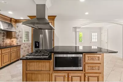 6771 Sunny Brook Lane, Atlanta, GA 30328 - Photo 12