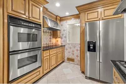 6771 Sunny Brook Lane, Atlanta, GA 30328 - Photo 14