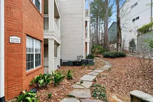 3063 Chastain Park Ct NE, Atlanta, GA 30342 - Photo 20