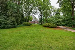 280 Blackland Rd NW, Atlanta, GA 30342 - Photo 4