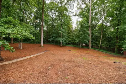 280 Blackland Road NW, Atlanta, GA 30342 - Photo 12