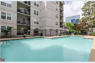 1075 Peachtree Walk #A205, Atlanta, GA 30309 - Photo 2