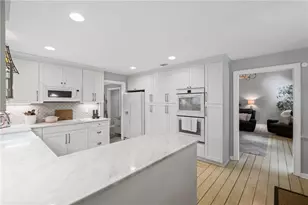 115 Leaf Lake Dr, Suwanee, GA 30024 - Photo 10