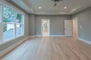 4955 Chamblee Dunwoody Rd, Dunwoody, GA 30338 - Photo 14