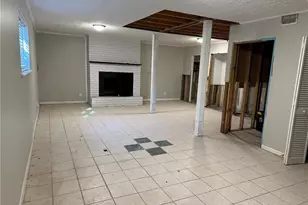 915 Lake Dr, Snellville, GA 30039 - Photo 6