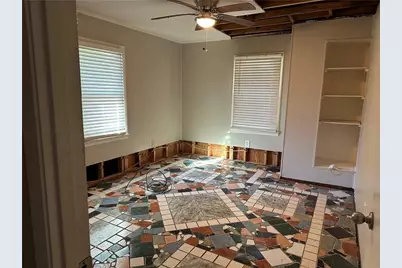 915 Lake Drive, Snellville, GA 30039 - Photo 4