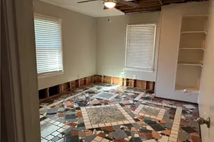 915 Lake Dr, Snellville, GA 30039 - Photo 4