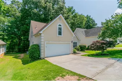 12015 Harbour Town Parkway, Fayetteville, GA 30215 - Photo 2