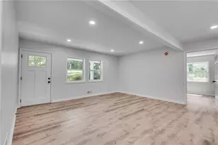 1891 Sahara Dr SE, Atlanta, GA 30316 - Photo 10