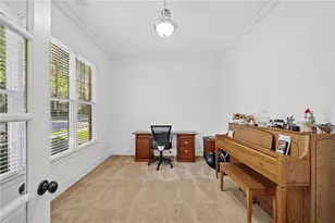 13042 Dartmore Ave, Alpharetta, GA 30005 - Photo 10