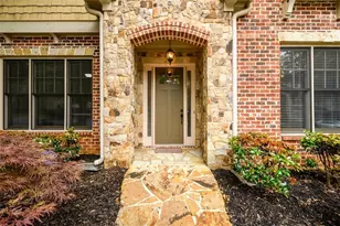 13042 Dartmore Ave, Alpharetta, GA 30005 - Photo 4