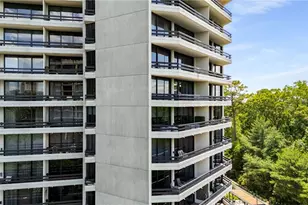 2660 Peachtree Rd NW, Atlanta, GA 30305 - Photo 20