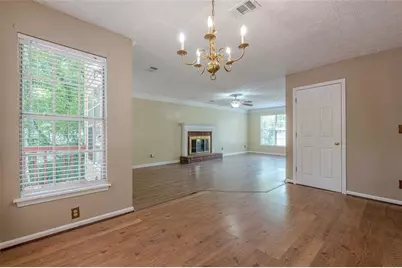 2563 Creek Terrace, Snellville, GA 30078 - Photo 10