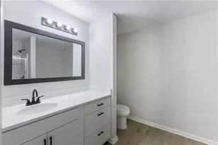 450 Pinevale Ct, Atlanta, GA 30349 - Photo 12