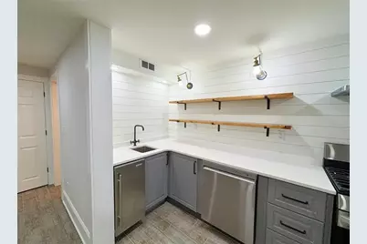 785 Weatherly Lane, Sandy Springs, GA 30328 - Photo 14