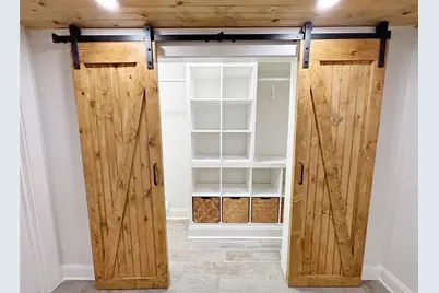 785 Weatherly Lane, Sandy Springs, GA 30328 - Photo 18